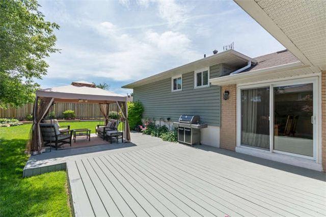 284 Delrex Blvd, House detached with 3 bedrooms, 3 bathrooms and 5 parking in Halton Hills ON | Image 17