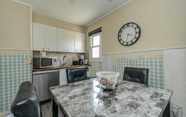 76 Kings Cres, House detached with 2 bedrooms, 1 bathrooms and 7 parking in Ajax ON | Image 9