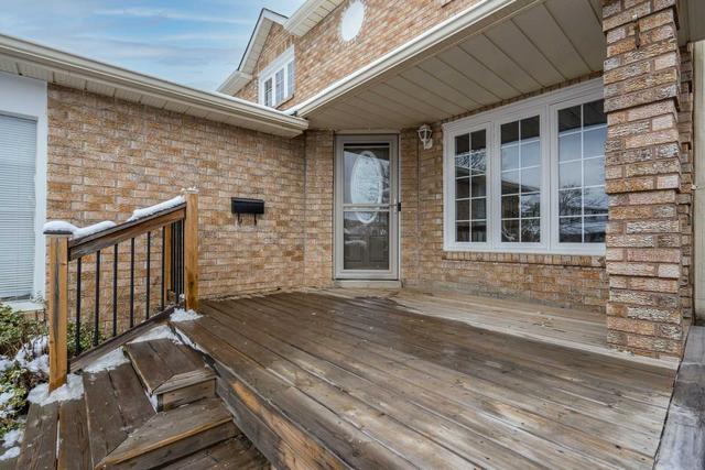 6 Lord Simcoe Dr, House detached with 4 bedrooms, 4 bathrooms and 5 parking in Brampton ON | Image 32