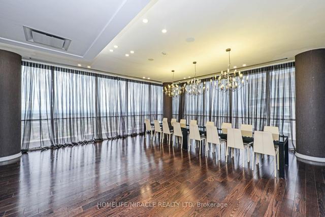 1202 - 223 Webb Dr, Condo with 2 bedrooms, 2 bathrooms and 1 parking in Mississauga ON | Image 38