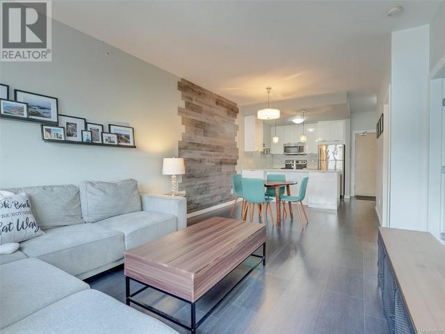 443 - 2871 Jacklin Rd, Condo with 2 bedrooms, 1 bathrooms and 1 parking in Langford BC | Image 5