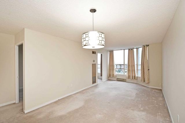 806 - 250 Webb Dr, Condo with 2 bedrooms, 2 bathrooms and 1 parking in Mississauga ON | Image 2