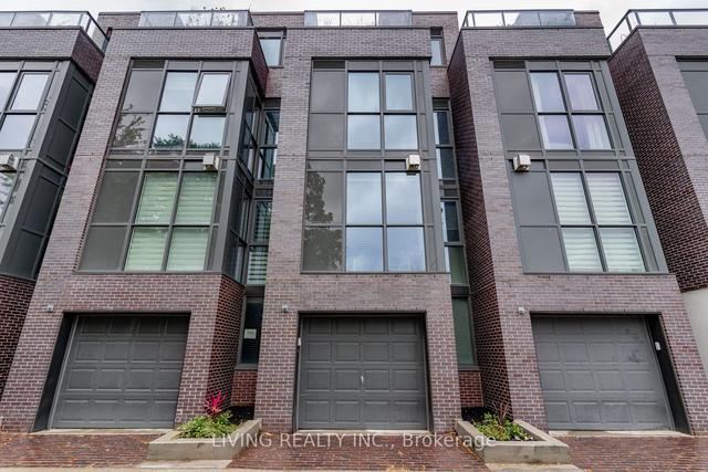th6 - 1331 Queen St E, Townhouse with 4 bedrooms, 3 bathrooms and 1 parking in Toronto ON | Image 1