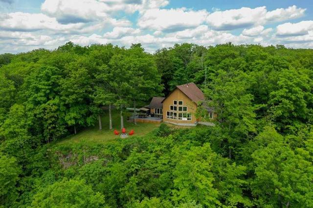 1066 Tower Lane, House detached with 3 bedrooms, 1 bathrooms and 6 parking in North Frontenac ON | Image 24