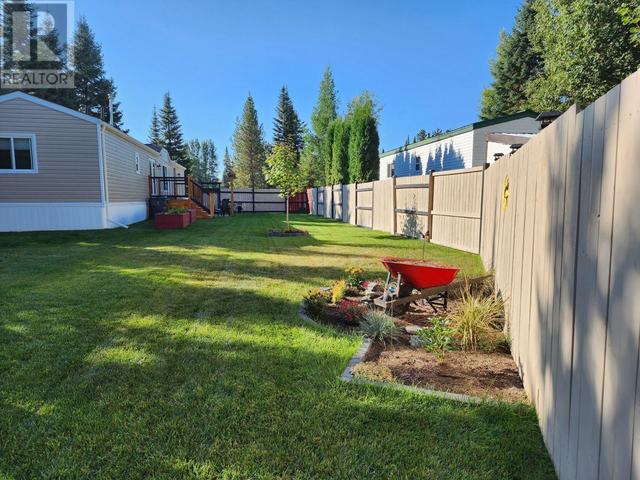 2748 Greenforest Crescent, House other with 3 bedrooms, 2 bathrooms and null parking in Prince George BC | Image 23