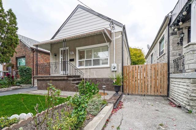 93 Cordella Ave, House detached with 3 bedrooms, 2 bathrooms and 4 parking in Toronto ON | Image 12