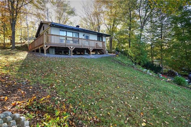 1019 Parsons Point Lane, House detached with 3 bedrooms, 1 bathrooms and 3 parking in South Frontenac ON | Image 30