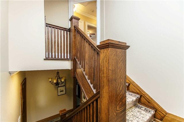 81 Regal Rd, House detached with 2 bedrooms, 2 bathrooms and 1 parking in Toronto ON | Image 2