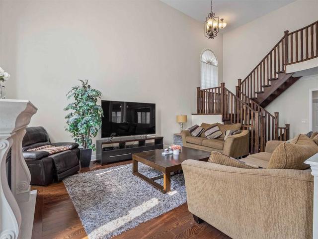 1376 Craigleith Rd, House detached with 4 bedrooms, 4 bathrooms and 4 parking in Oakville ON | Image 3