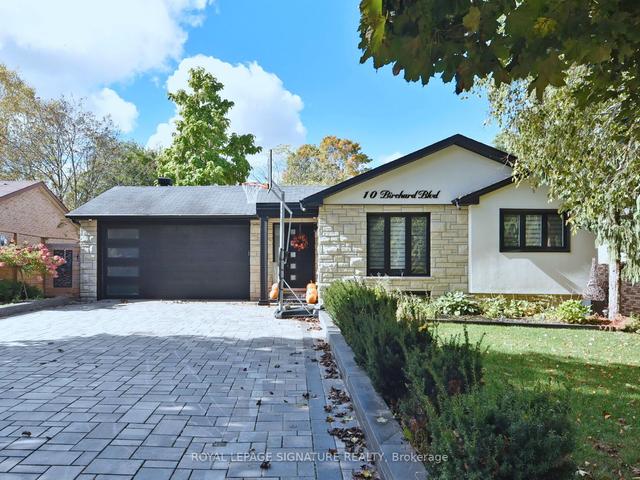 10 Birchard Blvd, House detached with 2 bedrooms, 4 bathrooms and 10 parking in East Gwillimbury ON | Image 1