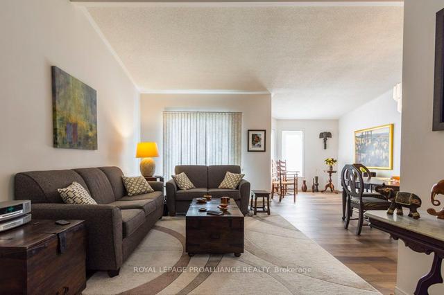 305 - 56 Tripp Blvd, Condo with 2 bedrooms, 2 bathrooms and 1 parking in Quinte West ON | Image 6