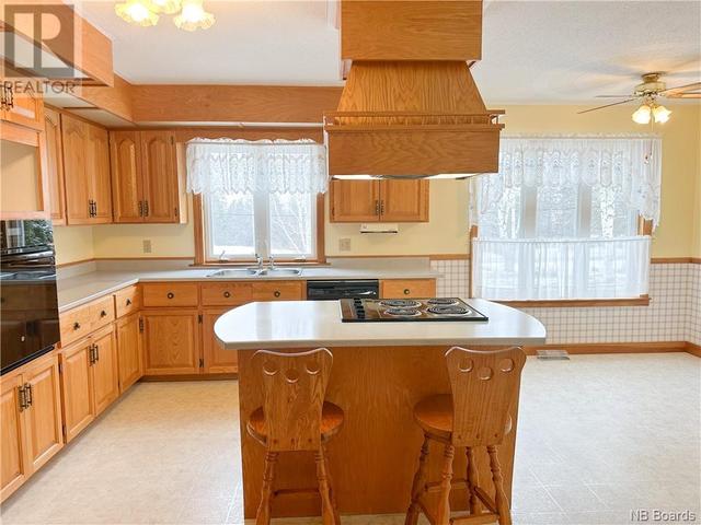 983 - 565 Route, House detached with 2 bedrooms, 2 bathrooms and null parking in Kent NB | Image 9