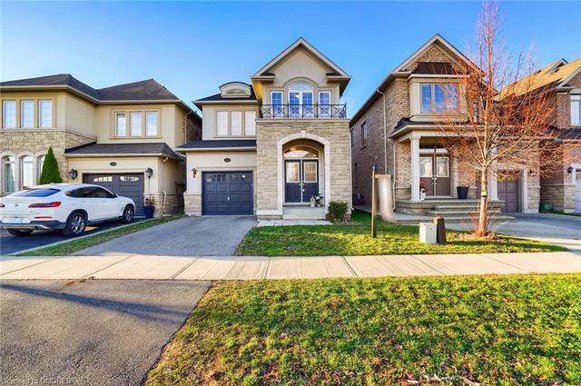 2467 Pine Glen Road, House detached with 4 bedrooms, 3 bathrooms and 1 parking in Oakville ON | Image 1