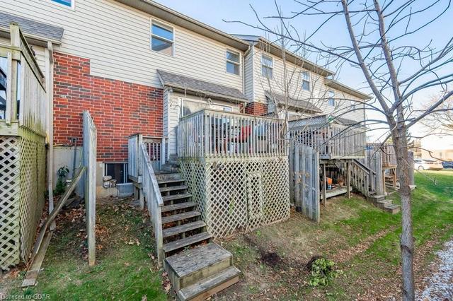 14 - 26 Poplar Drive, House attached with 3 bedrooms, 1 bathrooms and 1 parking in Cambridge ON | Image 10