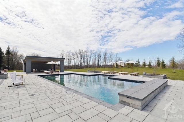 5930 Longhearth Way, House detached with 5 bedrooms, 5 bathrooms and 15 parking in Ottawa ON | Image 28