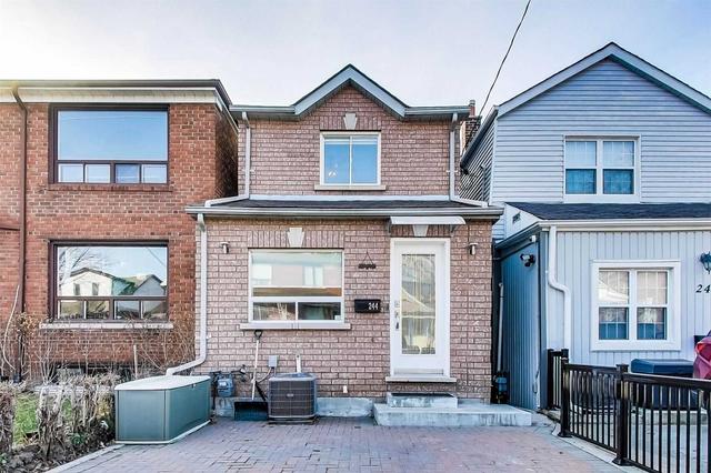 244 Robina Ave, House detached with 3 bedrooms, 3 bathrooms and 1 parking in Toronto ON | Image 1