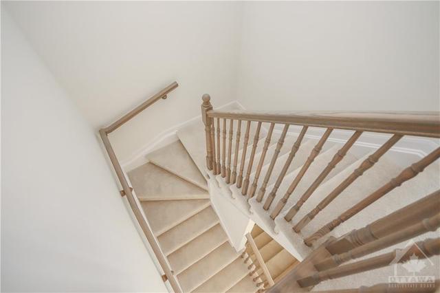 734 Sebastian Street, Townhouse with 3 bedrooms, 3 bathrooms and 3 parking in Ottawa ON | Image 28