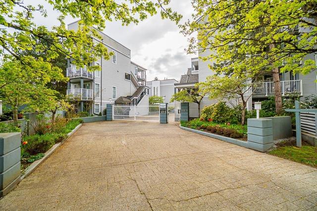 11 - 7345 Sandborne Avenue, Condo with 2 bedrooms, 3 bathrooms and null parking in Burnaby BC | Card Image