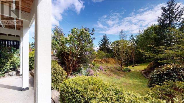 2136 Pan Dion Pl, House detached with 4 bedrooms, 4 bathrooms and 10 parking in Sooke BC | Image 43