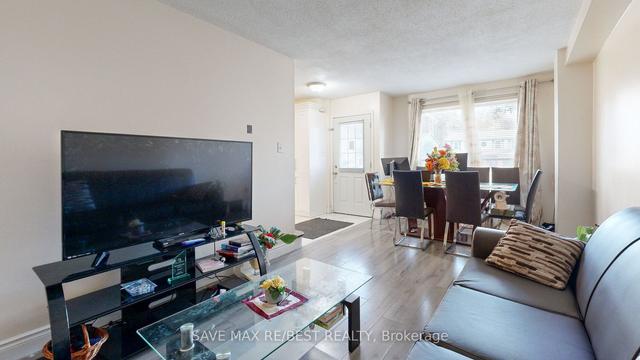 4 - 375 Pioneer Dr, Townhouse with 3 bedrooms, 3 bathrooms and 1 parking in Kitchener ON | Image 5
