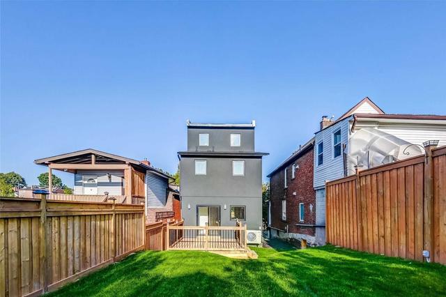 472 Westmount Ave, House detached with 3 bedrooms, 4 bathrooms and 3 parking in Toronto ON | Image 26