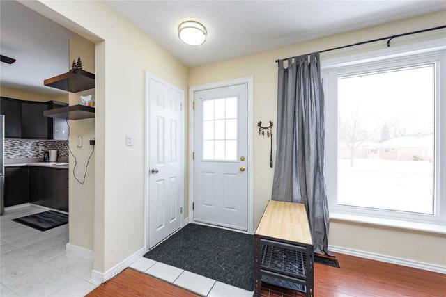 118 Longfield Rd, House detached with 3 bedrooms, 2 bathrooms and 6 parking in Halton Hills ON | Image 34