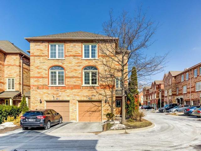 26 Guildpark Ptwy, Condo with 3 bedrooms, 3 bathrooms and 2 parking in Toronto ON | Image 1