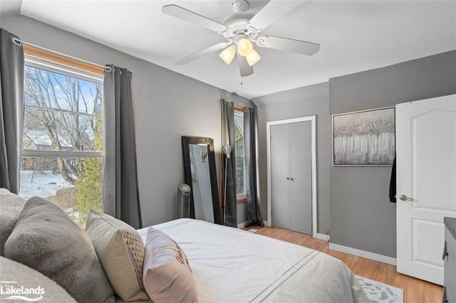 142 Shier Street, House detached with 2 bedrooms, 1 bathrooms and 5 parking in Bracebridge ON | Image 28