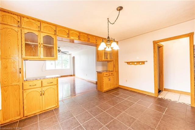 18 Lindsay Street, House detached with 3 bedrooms, 2 bathrooms and 8 parking in Tillsonburg ON | Image 9