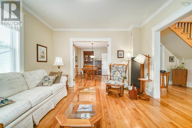 133 Pleasant Street, House detached with 4 bedrooms, 1 bathrooms and null parking in Mahone Bay NS | Image 19