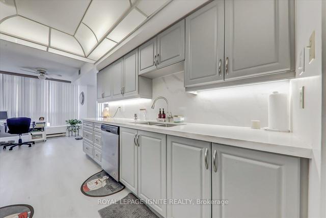 906 - 4725 Sheppard Ave E, Condo with 2 bedrooms, 2 bathrooms and 1 parking in Toronto ON | Image 3