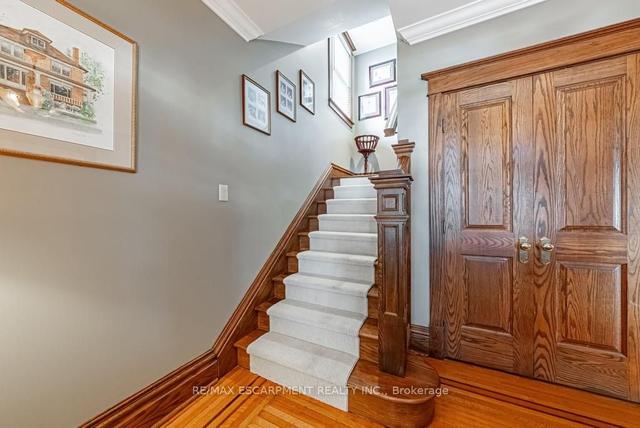 226 Mountain Park Ave, House detached with 5 bedrooms, 5 bathrooms and 8 parking in Hamilton ON | Image 34