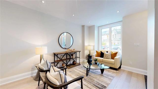538 Quebec Ave, House semidetached with 3 bedrooms, 3 bathrooms and 2 parking in Toronto ON | Image 23