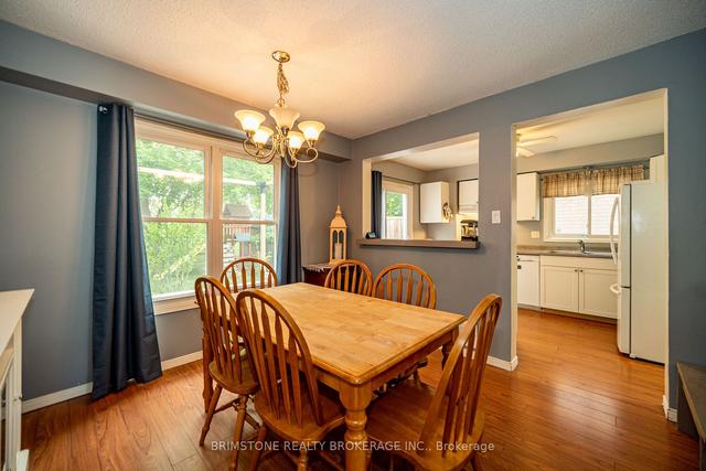 128 Garden Dr, House detached with 3 bedrooms, 2 bathrooms and 3 parking in Barrie ON | Image 6