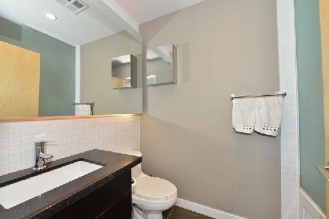 314 - 1 Shaw St, Condo with 1 bedrooms, 1 bathrooms and 1 parking in Toronto ON | Image 5