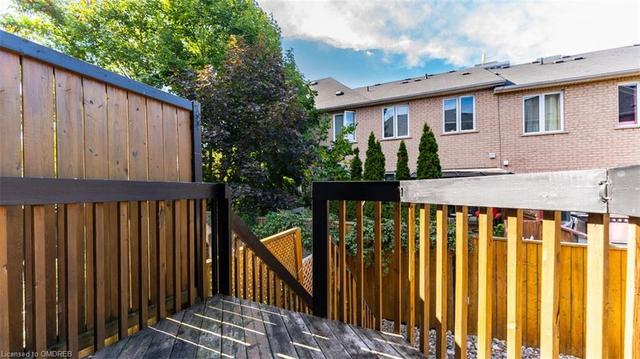 5 Purple Finch Court, House attached with 3 bedrooms, 2 bathrooms and 2 parking in Brampton ON | Image 39