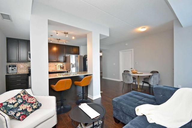203 - 1419 Costigan Rd, Condo with 2 bedrooms, 2 bathrooms and 1 parking in Milton ON | Image 7