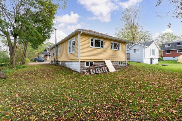 6 Farrer St, House detached with 2 bedrooms, 2 bathrooms and 6 parking in Parry Sound ON | Image 22