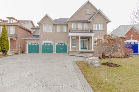 32 Bridgend Cres, Brampton, ON, L6P1K7 | Card Image