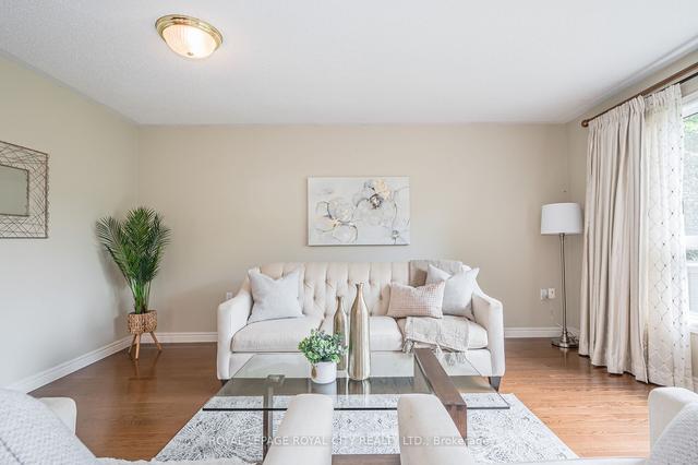 24 Beechlawn Blvd, Home with 2 bedrooms, 3 bathrooms and 3 parking in Guelph ON | Image 39
