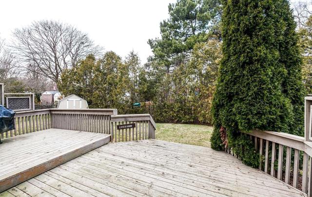 886 Queensdale Ave, House detached with 3 bedrooms, 2 bathrooms and 6 parking in Oshawa ON | Image 29