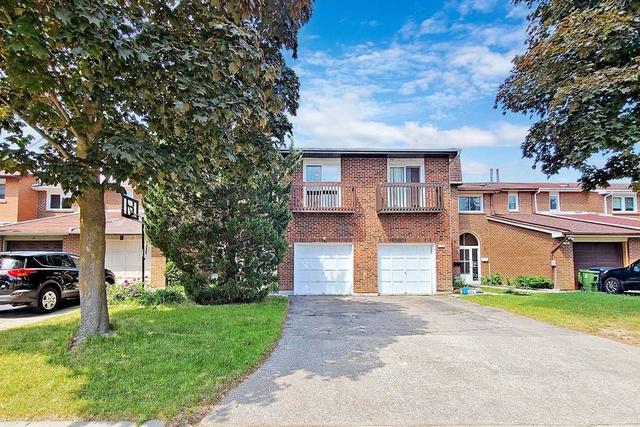 10 Evansville Rd, House attached with 3 bedrooms, 3 bathrooms and 3 parking in Toronto ON | Image 1