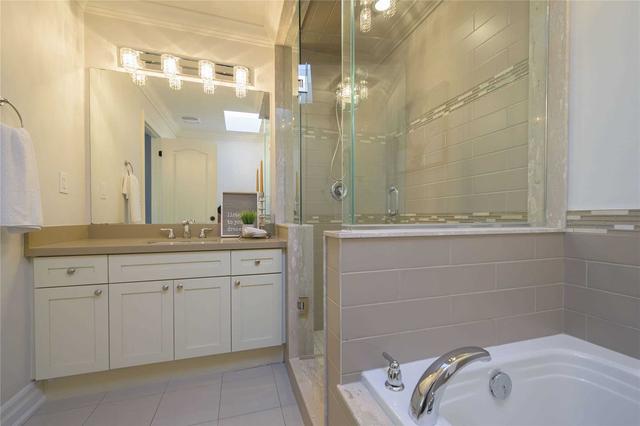 73b Sixteenth St, House detached with 3 bedrooms, 4 bathrooms and 3 parking in Toronto ON | Image 20