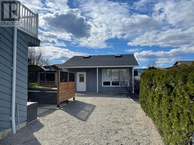 7818 Sage Drive, House detached with 4 bedrooms, 3 bathrooms and 8 parking in Coldstream BC | Image 4