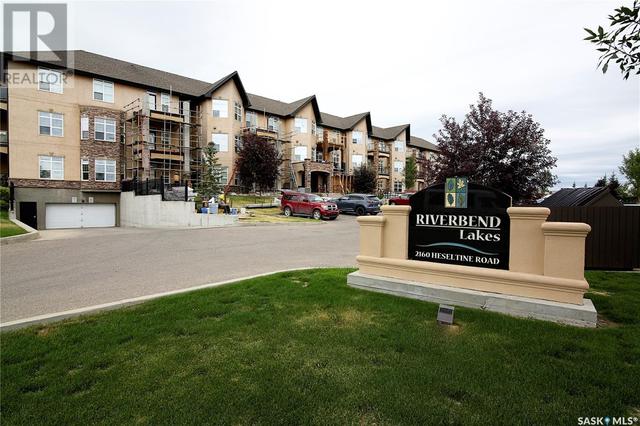 303 - 2160 Heseltine Road, Condo with 2 bedrooms, 2 bathrooms and null parking in Regina SK | Image 1