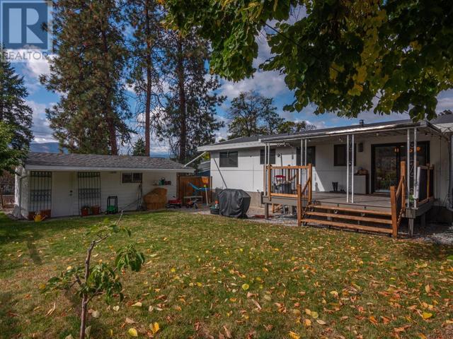 132 Mcpherson Crescent, House detached with 3 bedrooms, 2 bathrooms and 1 parking in Penticton BC | Image 8