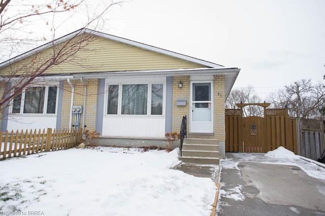 51 Woodlawn Avenue, House semidetached with 3 bedrooms, 1 bathrooms and null parking in Brantford ON | Image 1