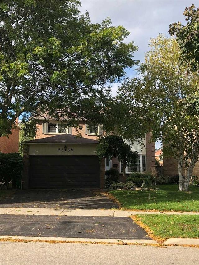 2539 Valencia Rd, House detached with 3 bedrooms, 4 bathrooms and 4 parking in Mississauga ON | Image 11