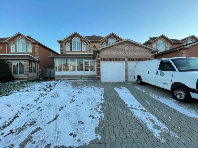 271 Highglen Ave, House detached with 3 bedrooms, 1 bathrooms and 1 parking in Markham ON | Card Image