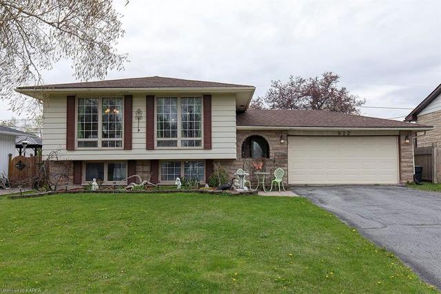 922 Lincoln Drive, Home with 5 bedrooms, 2 bathrooms and null parking in Kingston ON | Image 1